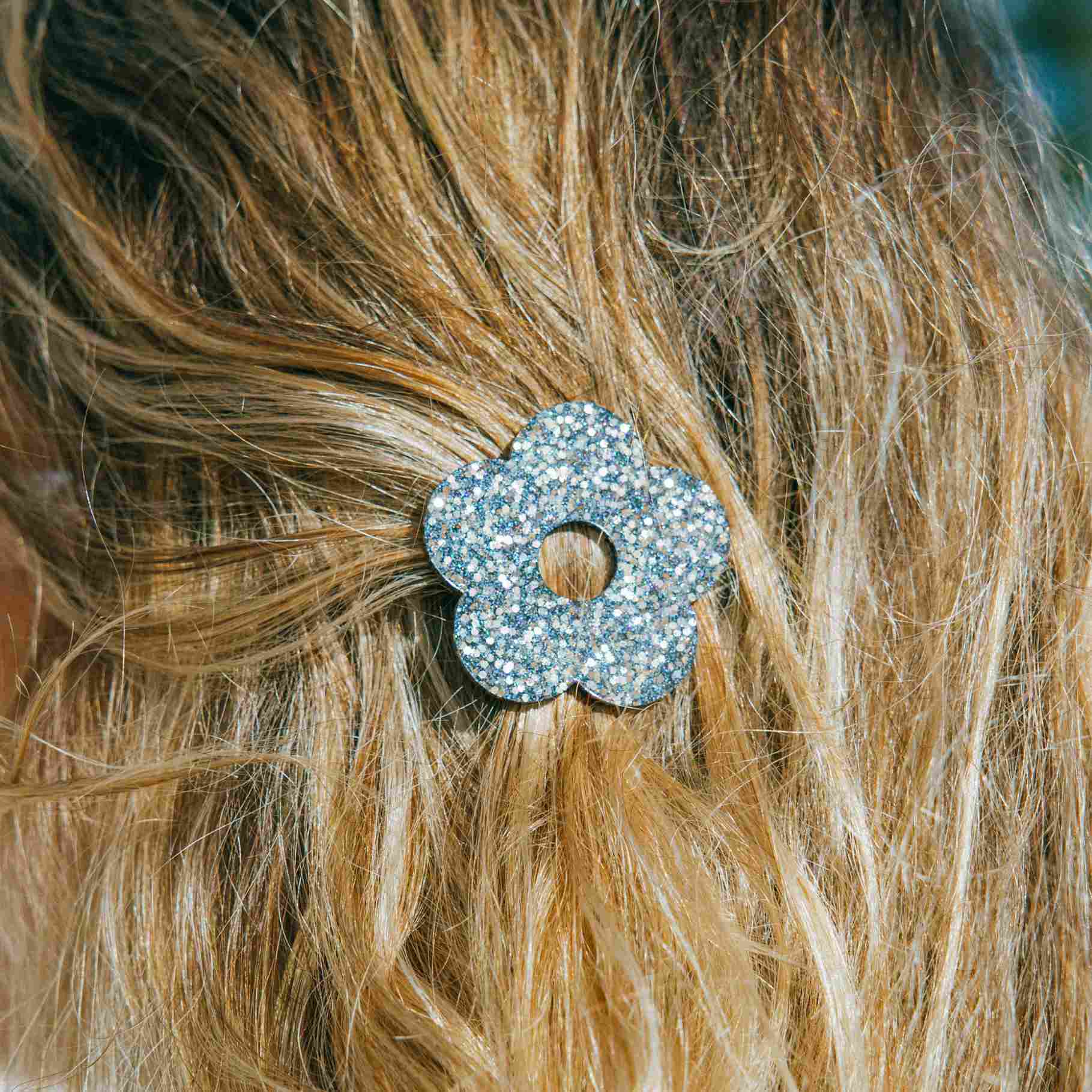 Barrette ronde Fleur Dark Gold