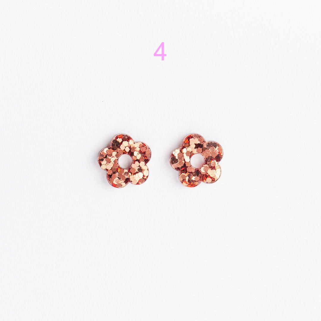 Charms mini Fleur – Choisissez votre paire parmi 12 créations