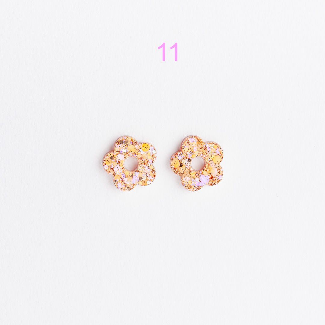 Charms mini Fleur – Choisissez votre paire parmi 12 créations