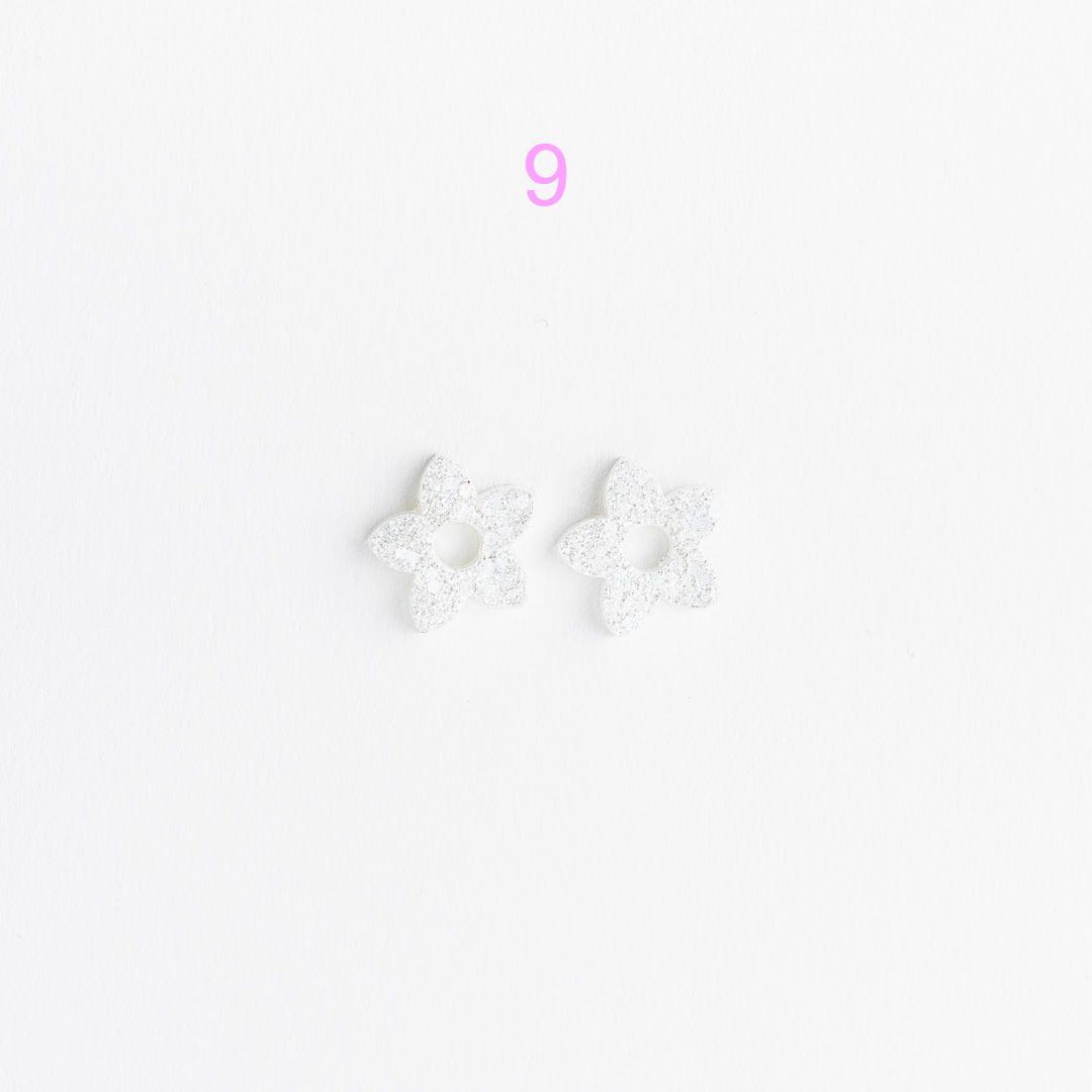 Charms mini TiarĂ© â Choisissez votre paire parmi 12 crĂ©ations