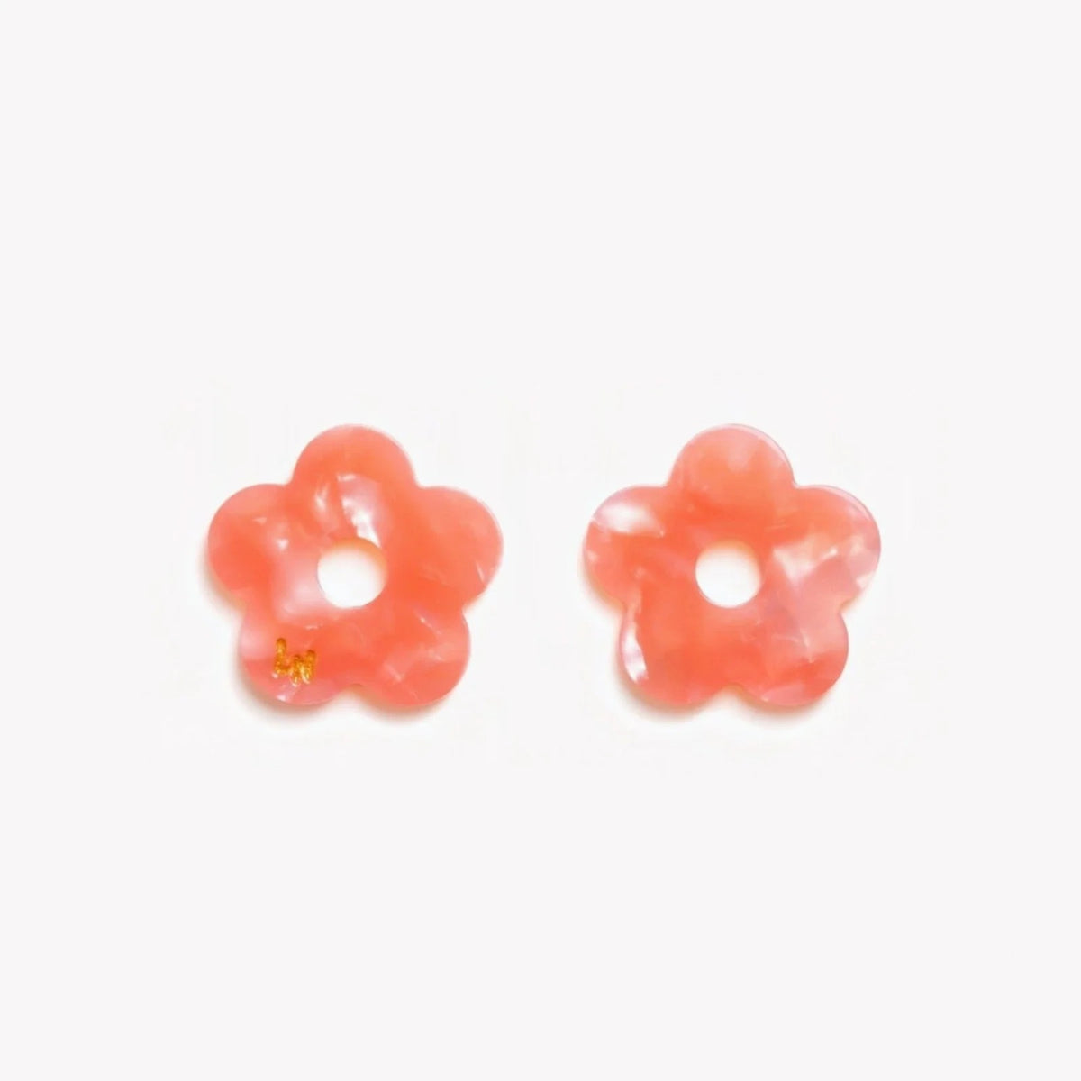 Paire de charms Fleur Acétate coloris Pêche (n°13) – Les Nicolettes