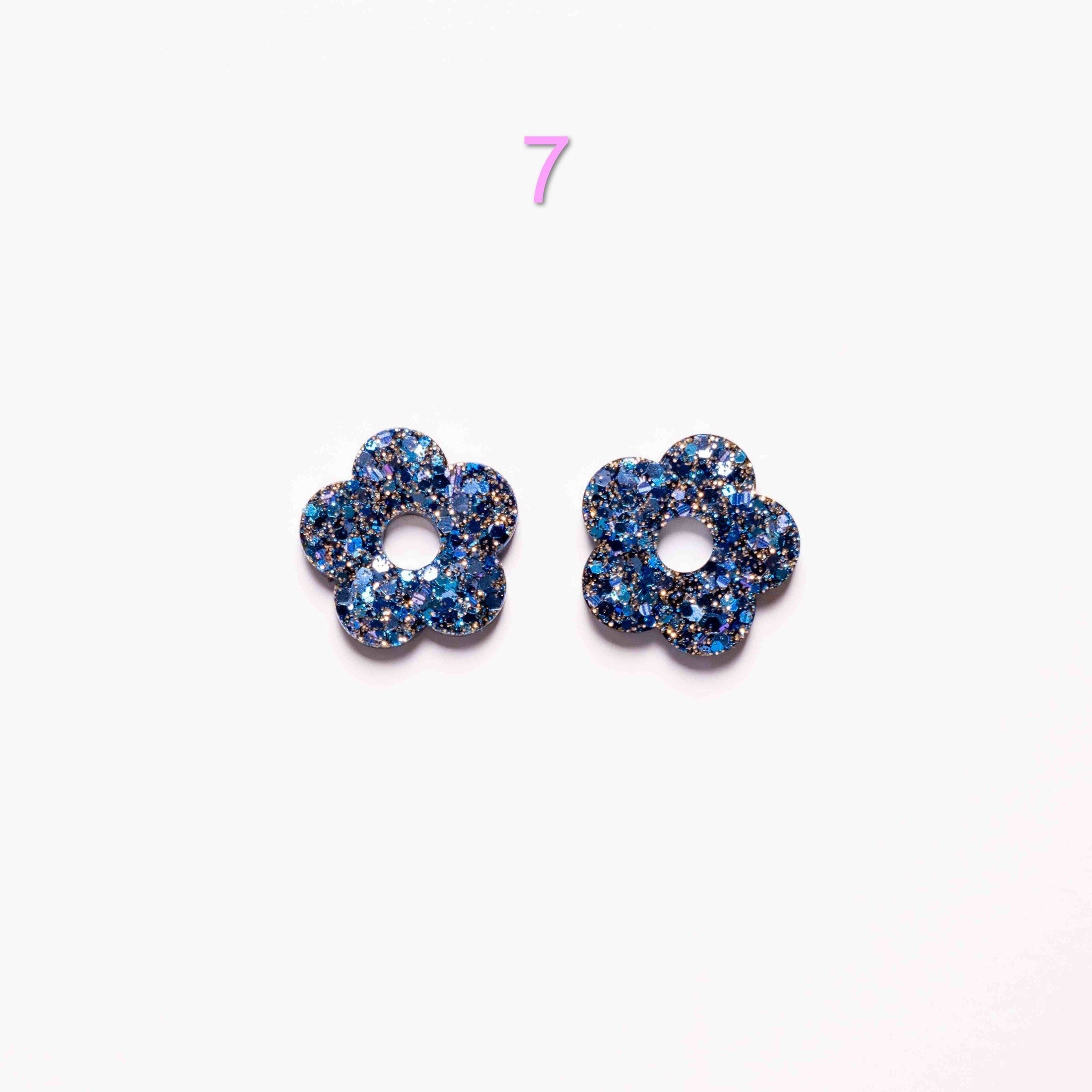 Charms 7 | Mix Bleu fait main en résine époxy pour boucles d’oreilles