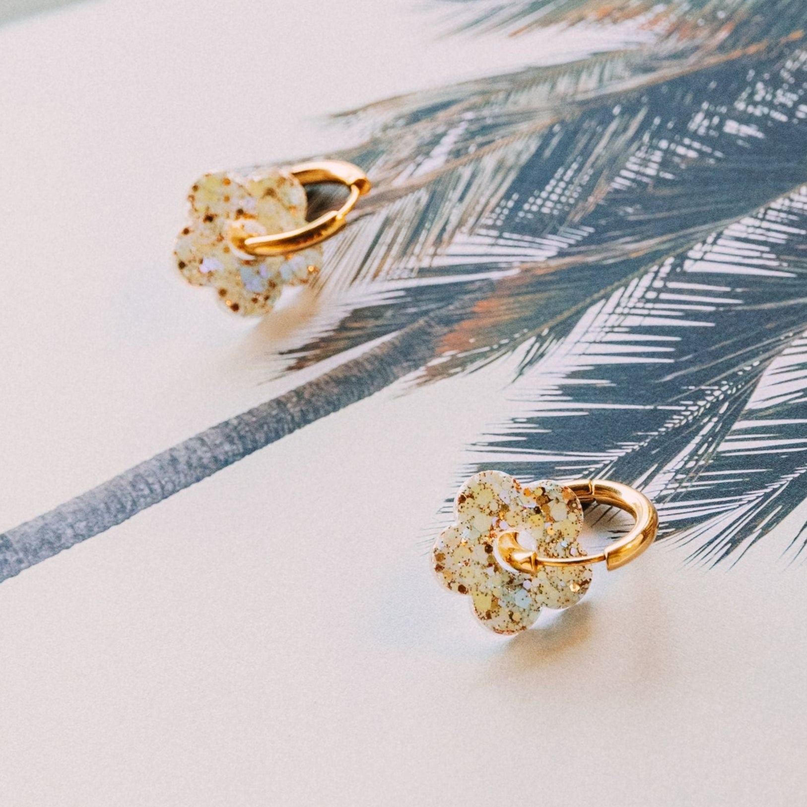 Pendientes de aro Flor Baby Blue Champagne