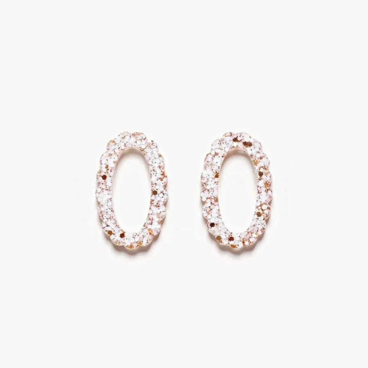 Pair of Oval charms in Ivory Champagne (no. 16) – Les Nicolettes