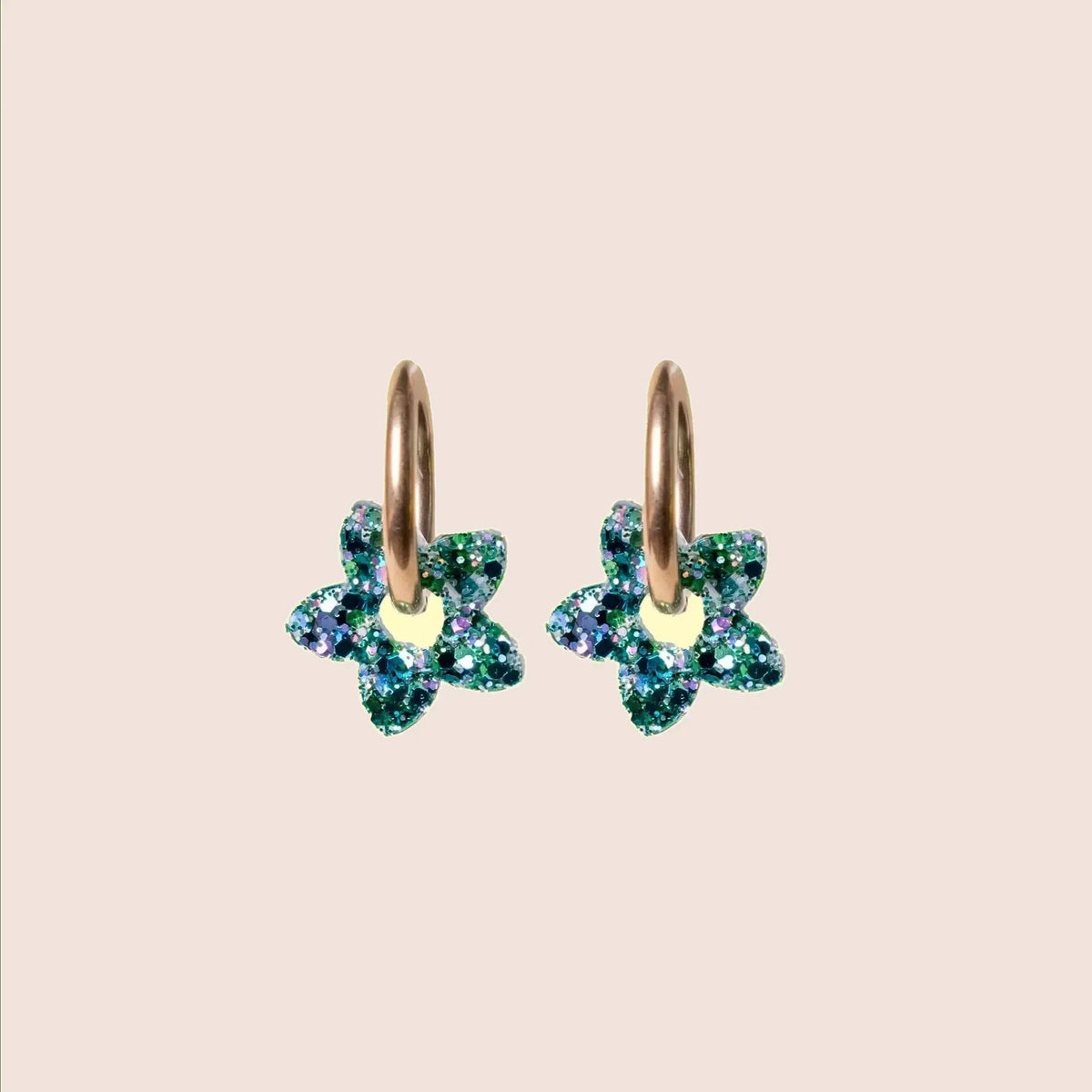 Créoles Mini Tiaré Mix Vert 2.0 – Les Nicolettes