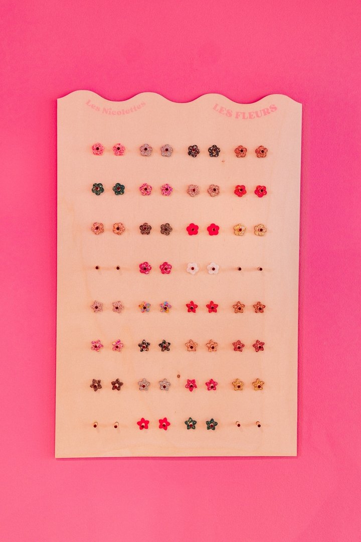 LES CHARMS