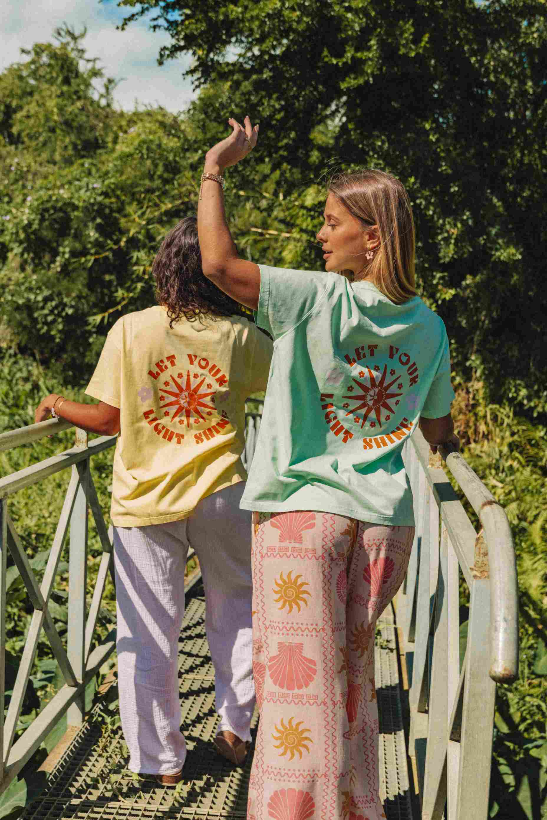 Camiseta Amarilla | Deja que tu luz brille