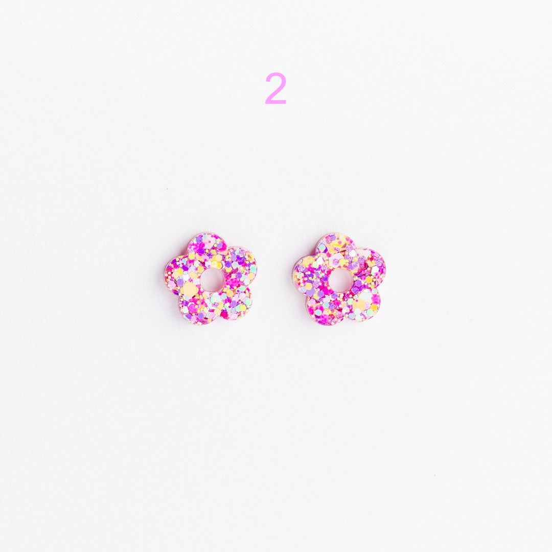 Charms mini Fleur – Choisissez votre paire parmi 12 créations