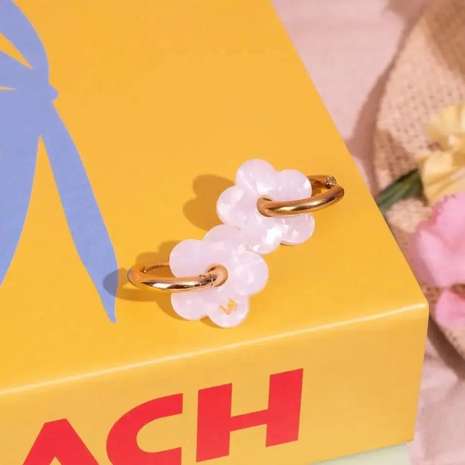 Créoles Fleur Acétate Blanc Nacré-Les Nicolettes