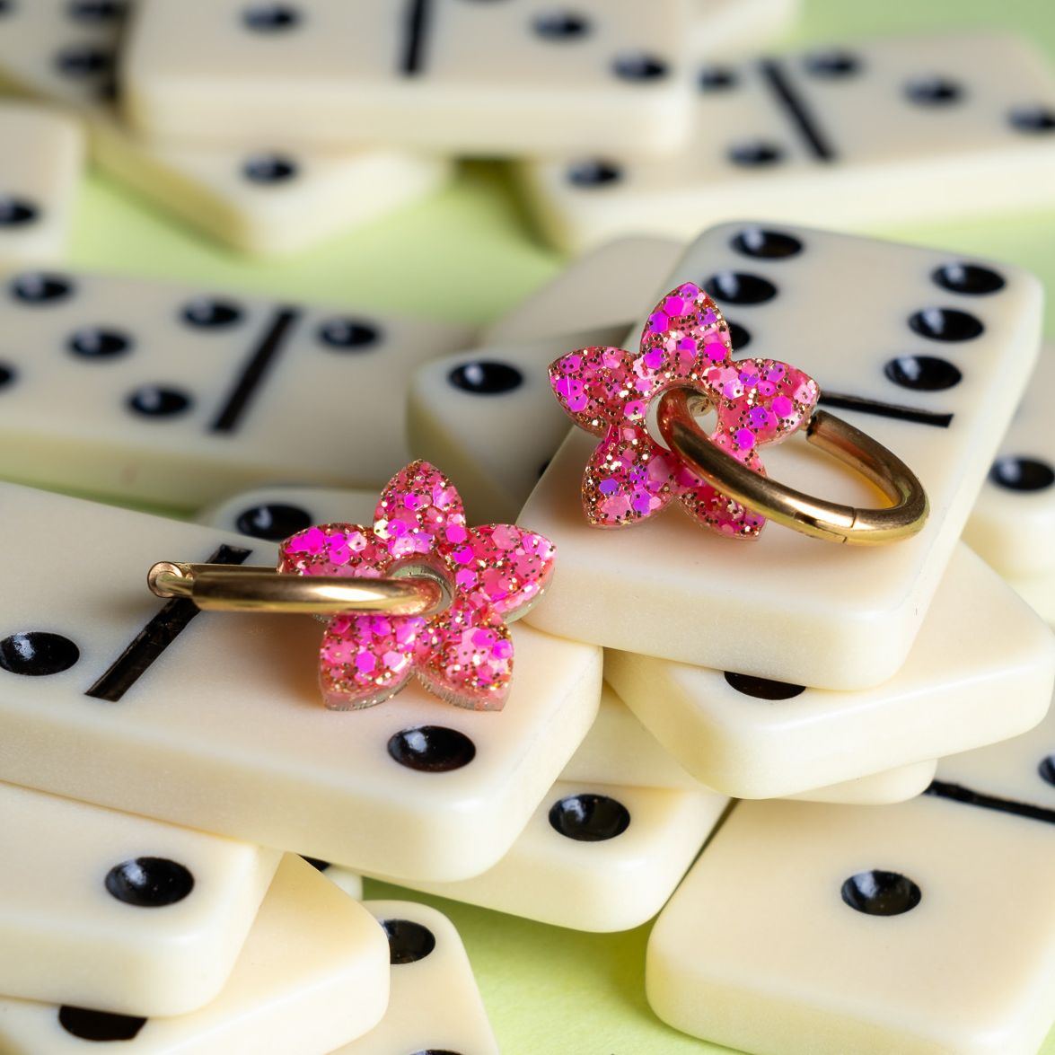 Creolen Tiaré Mix Rosarot Rubinrot