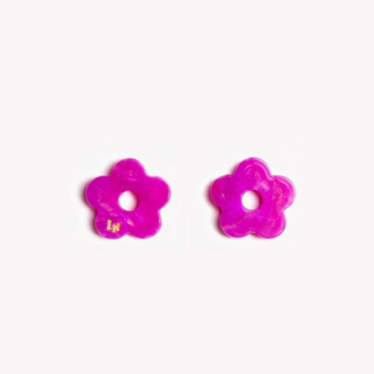 Paire de charms Mini Fleur Acétate coloris Fuchsia (n°8) – Les Nicolettes