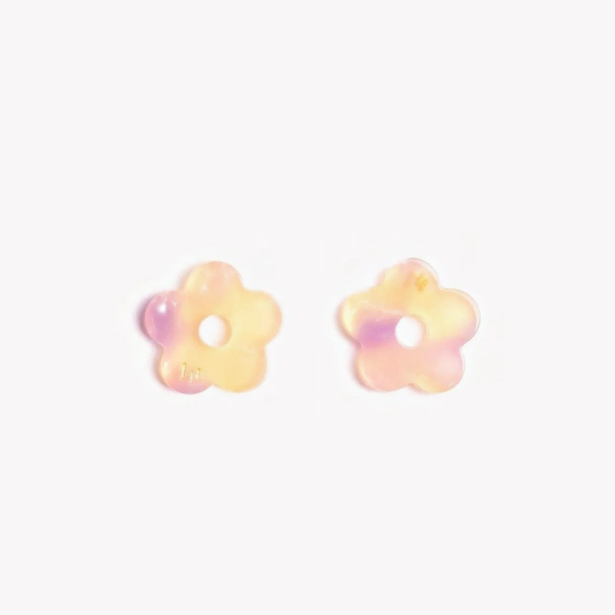 Paire de charms Mini Fleur Acétate coloris Dégradé Jaune Lilas (n°4) – Les Nicolettes