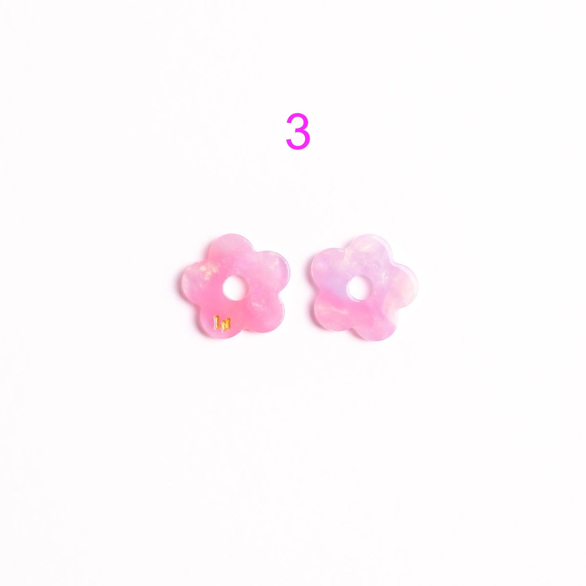 Charms Mini Fleur Acétate | Choisissez votre paire parmi 9 créations