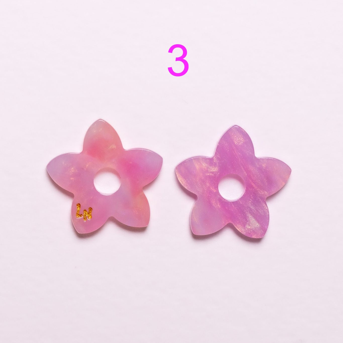 Charms Tiaré Acétate | Choisissez votre paire parmi 9 créations