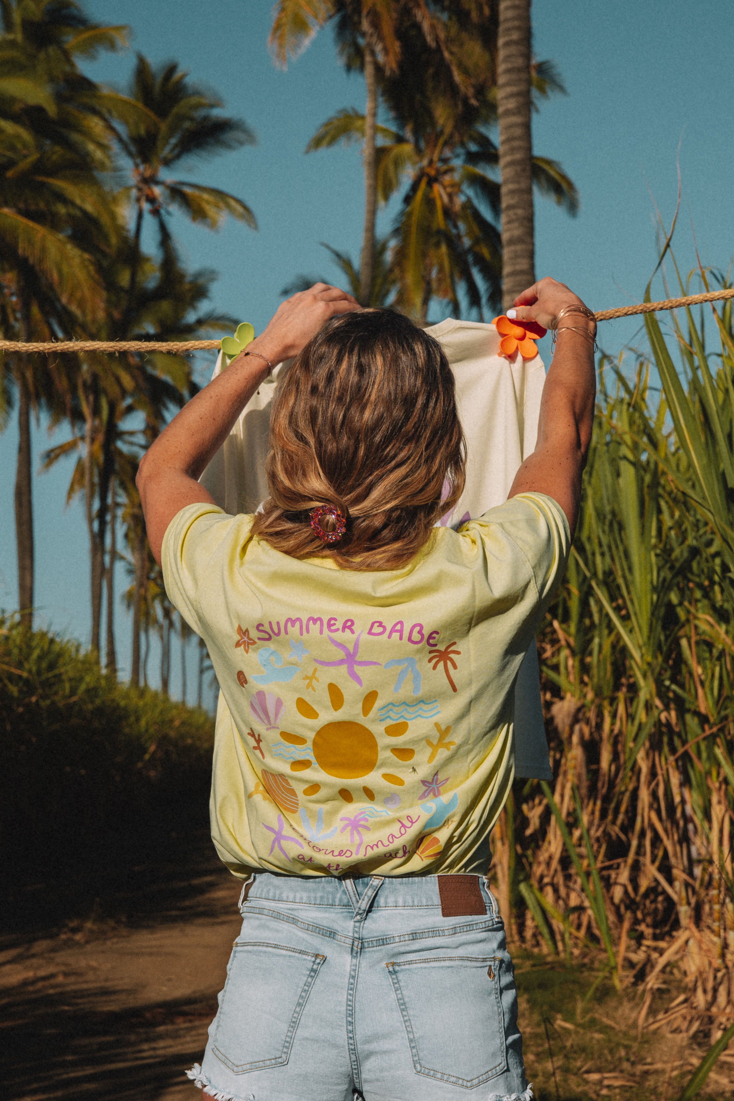 Tee-Shirt Jaune - Summer Babe-Les Nicolettes