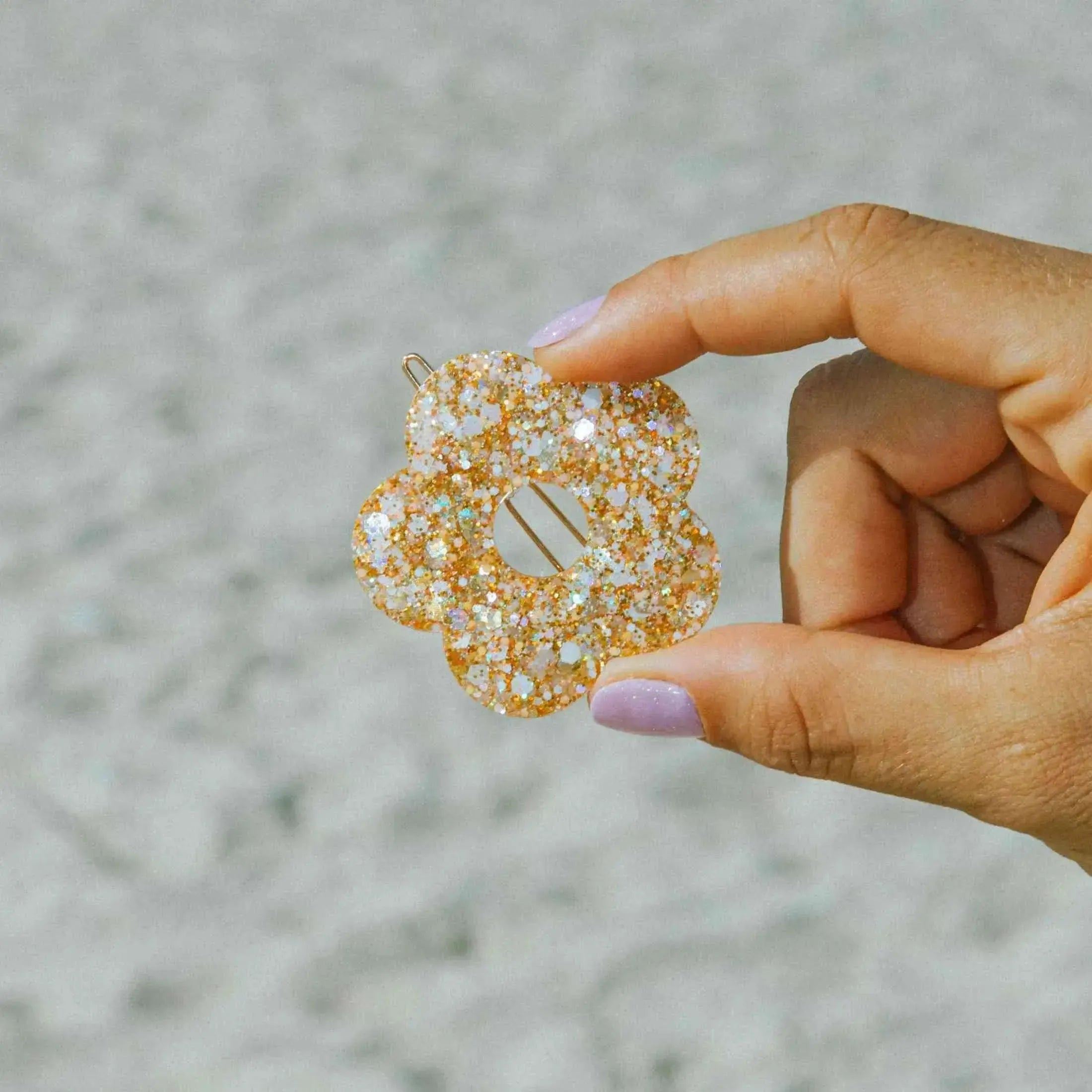 Barrette ronde Fleur Ivoire Orange-Les Nicolettes