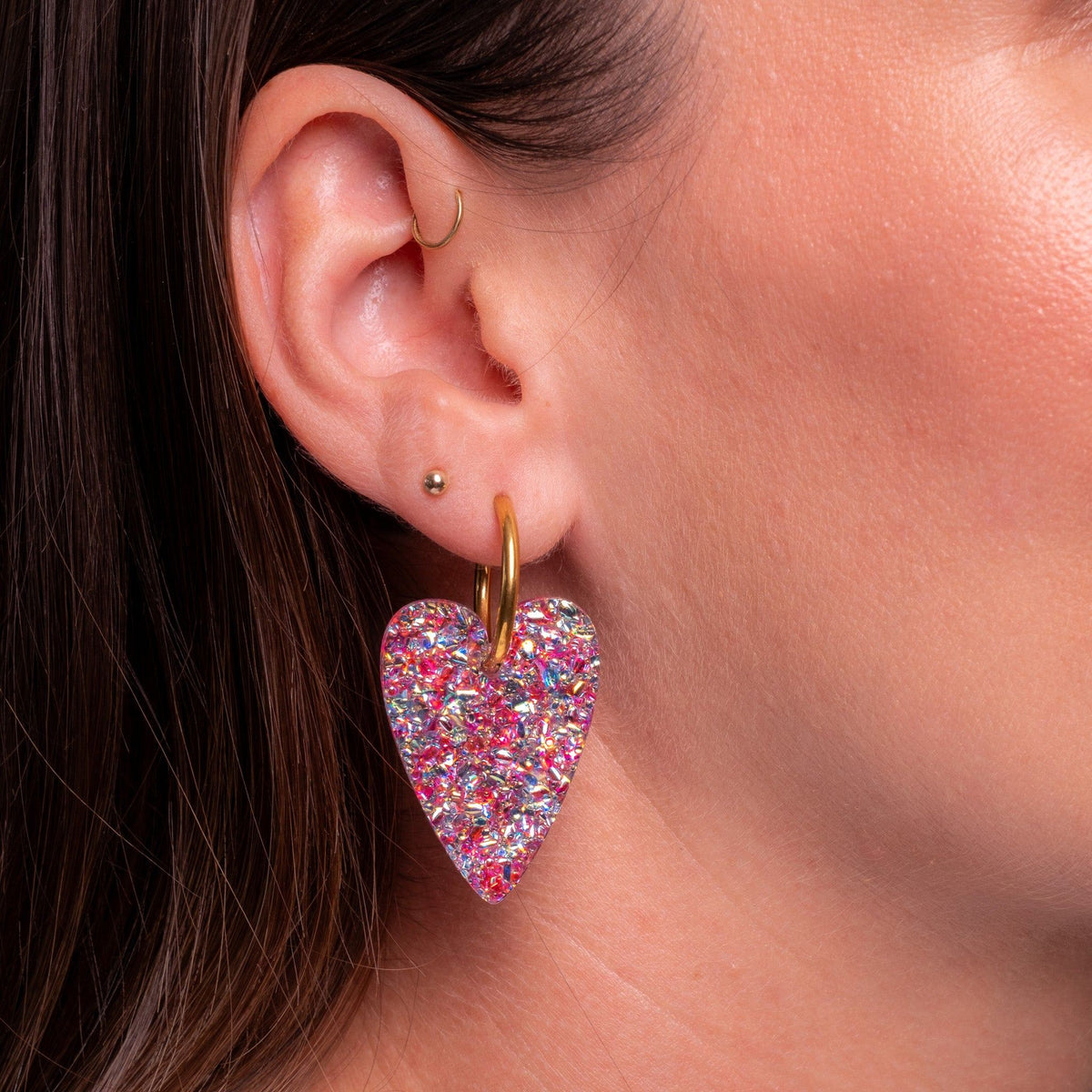 Boucles d'oreilles Cœur Pink Blue portées-Les Nicolettes