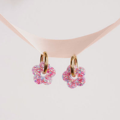 Stop motion – Créoles Fleur Pink Blue – Les Nicolettes