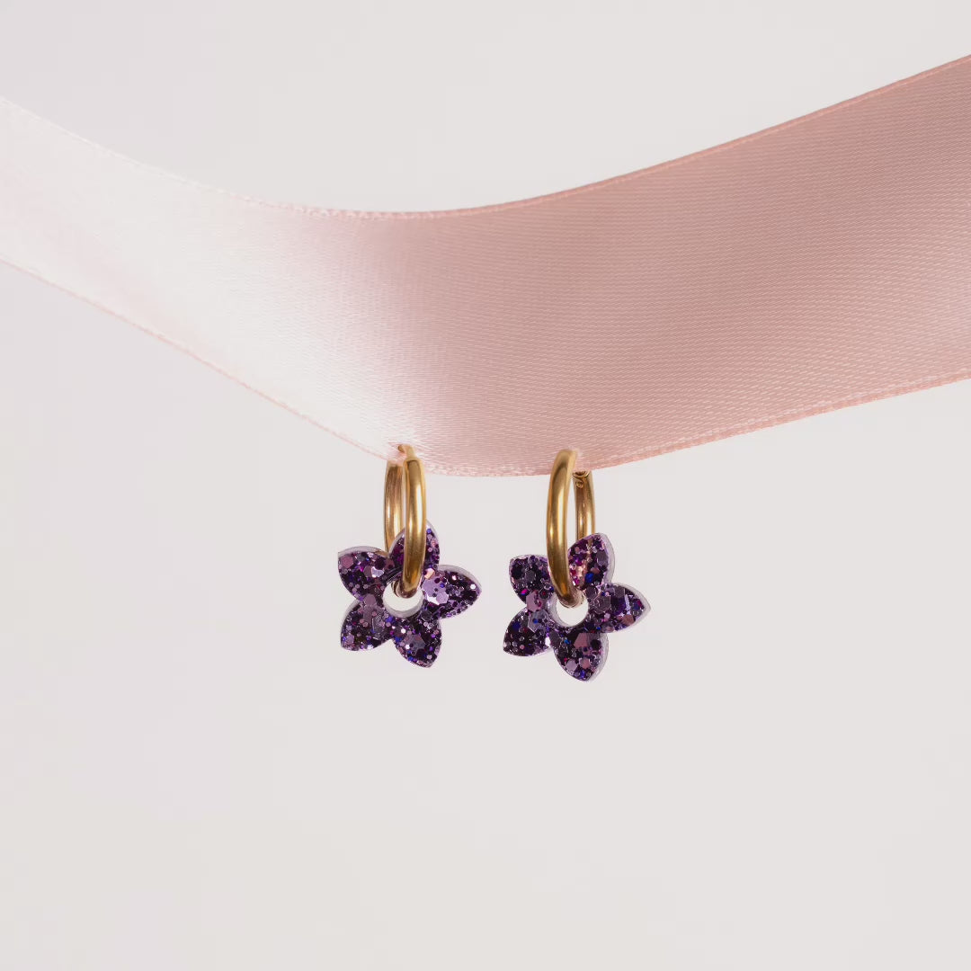 Stop motion – Créoles Mini Tiaré Mix Violet – Les Nicolettes