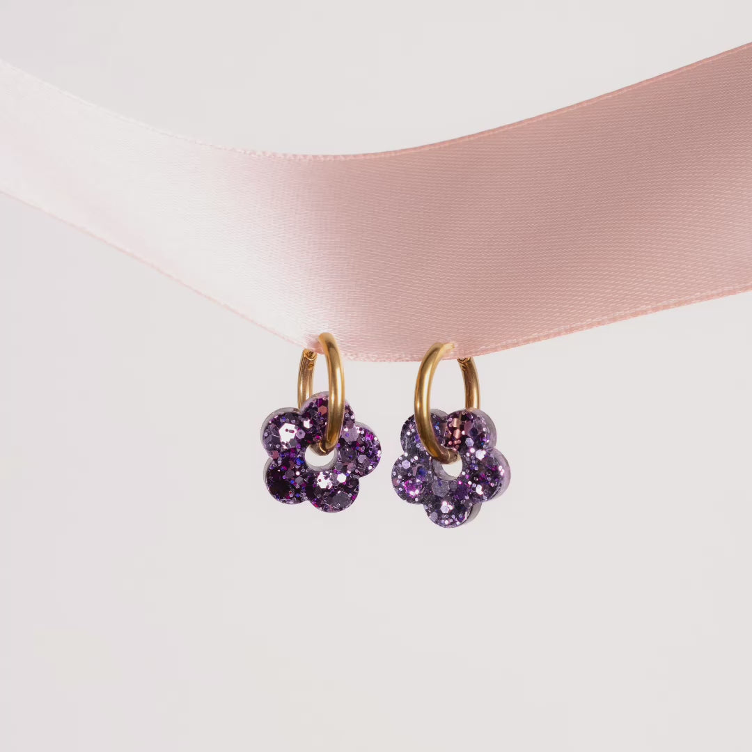 Stop motion – Créoles Mini Fleur Mix Violet – Les Nicolettes